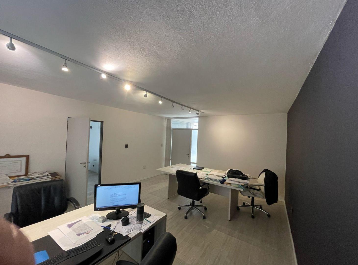Foto de Oficinas en VENTA Zona Céntrica, imagen 2