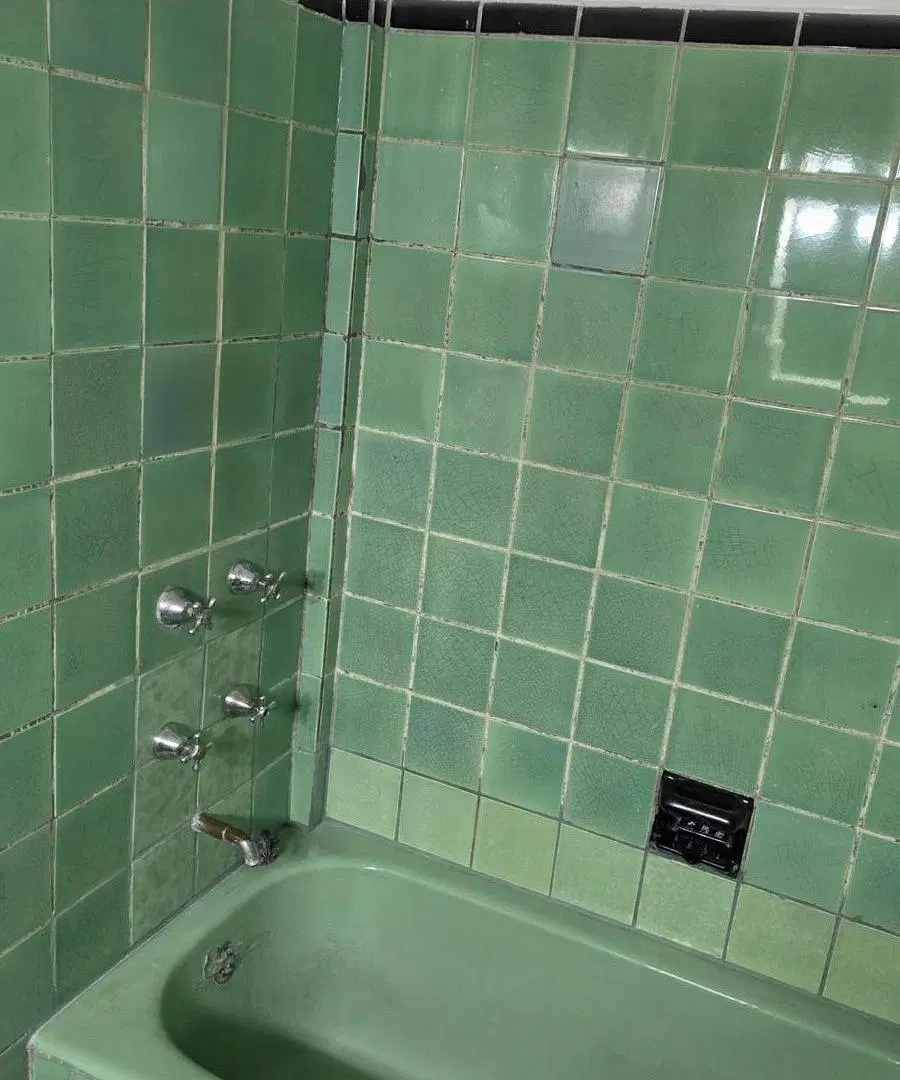 Departamento de 2 ambientes en excelente estado por escalera 3