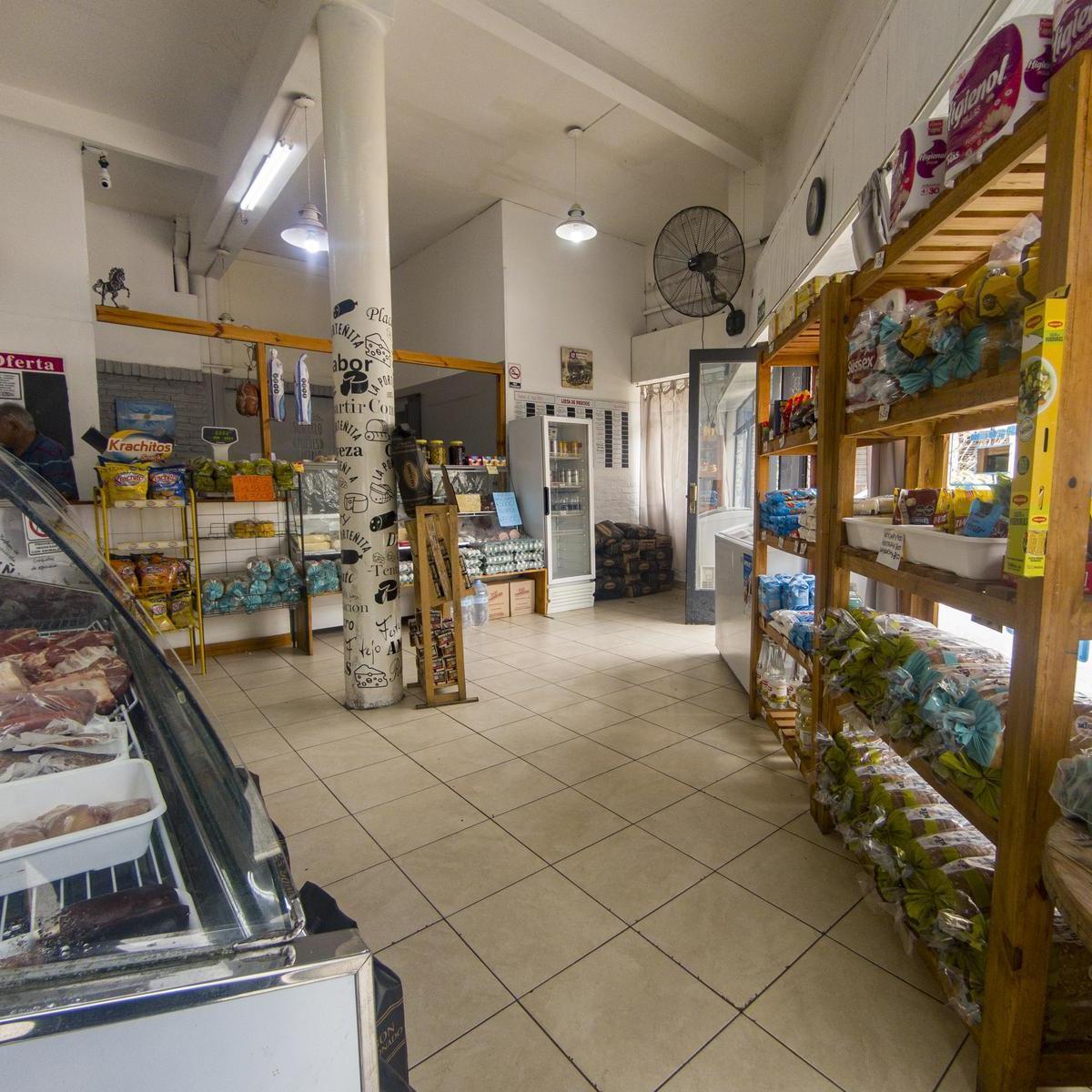 Local en Parque Chas, Esquina 75 m² (Av Constituyentes Al 3700) 5