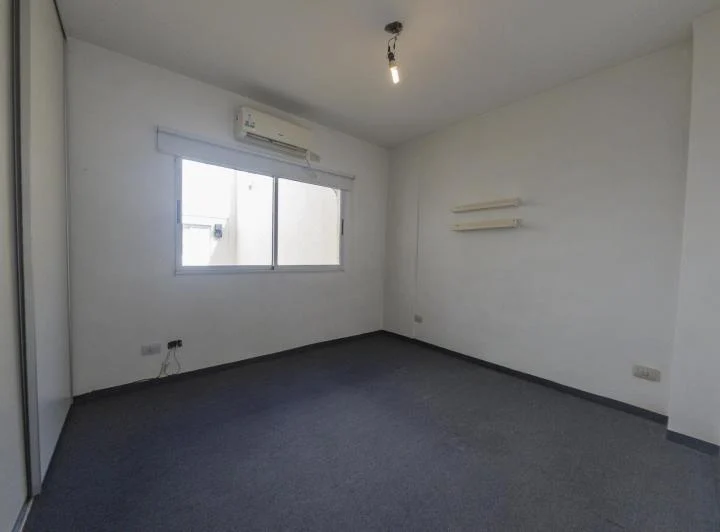 Depto 2 ambientes con balcón en Boedo (Las Casas 3500) 2