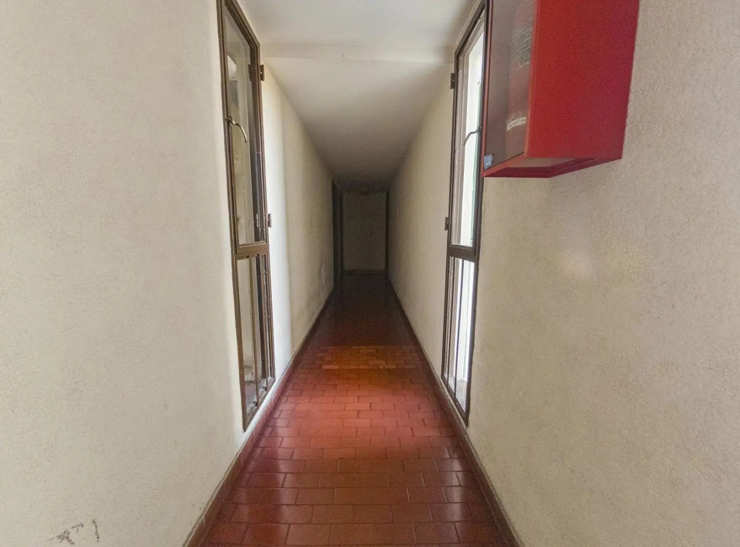 Departamento 3 ambientes con balcón (Av. Gral Paz 8300) 3