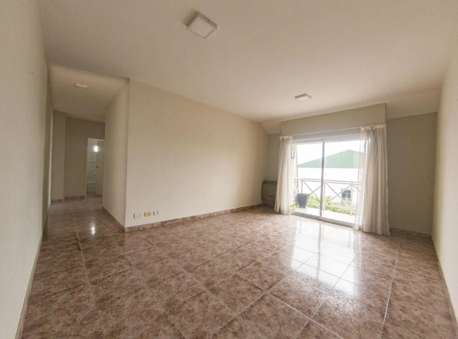 Departamento 3 amb con balcón en Versalles (Irigoyen al 2200) 3