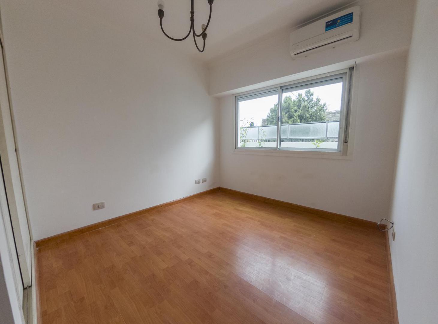 Foto de Departamento 3 amb con balcón en Simbrón al 5600, imagen 3