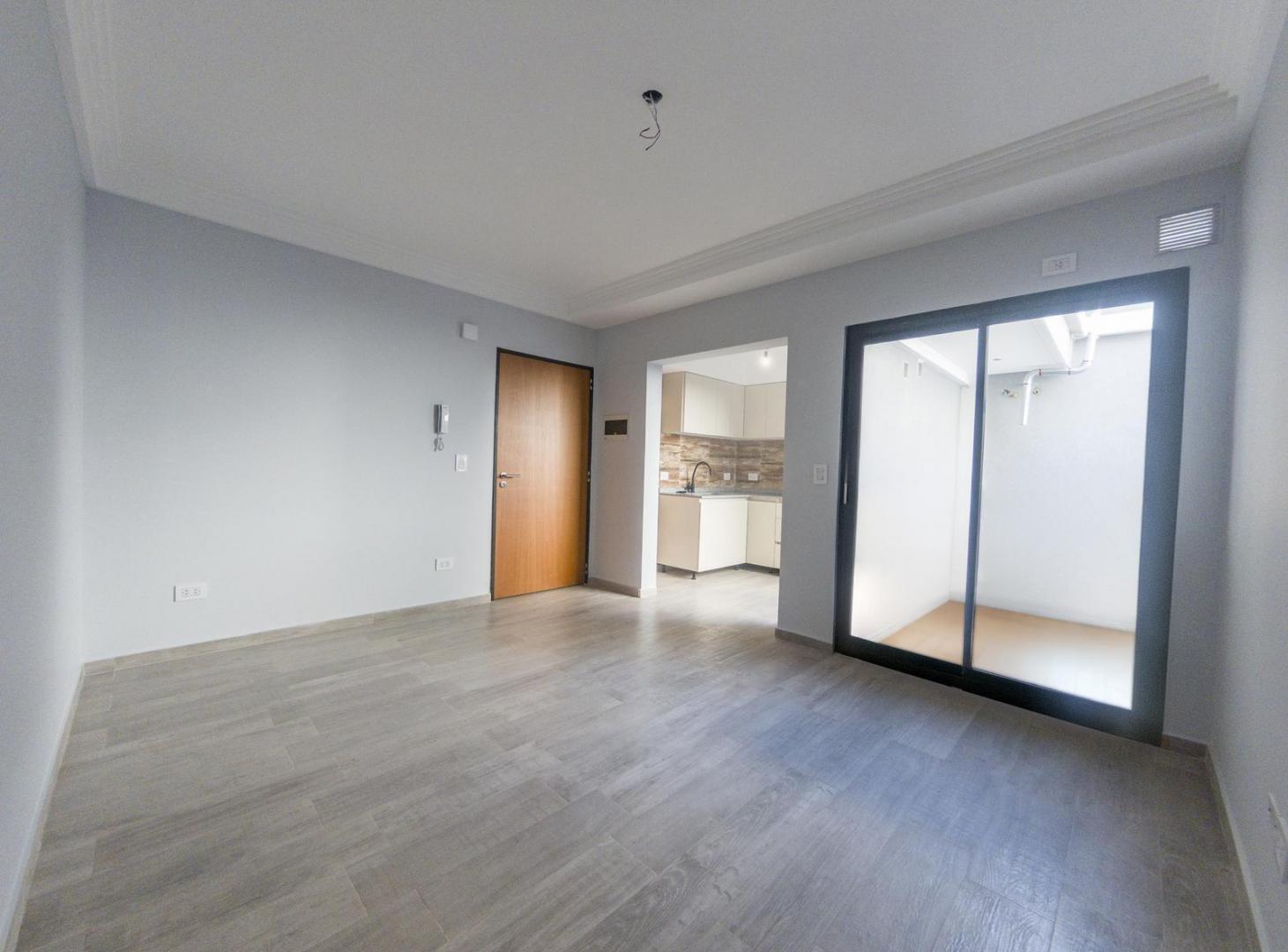 Foto de 2 ambientes en PB con patio en Devoto (Santo Tome 4400), imagen 1