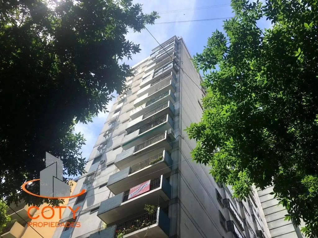 Palermo. Departamento en venta cinco ambientes más dependencia 1