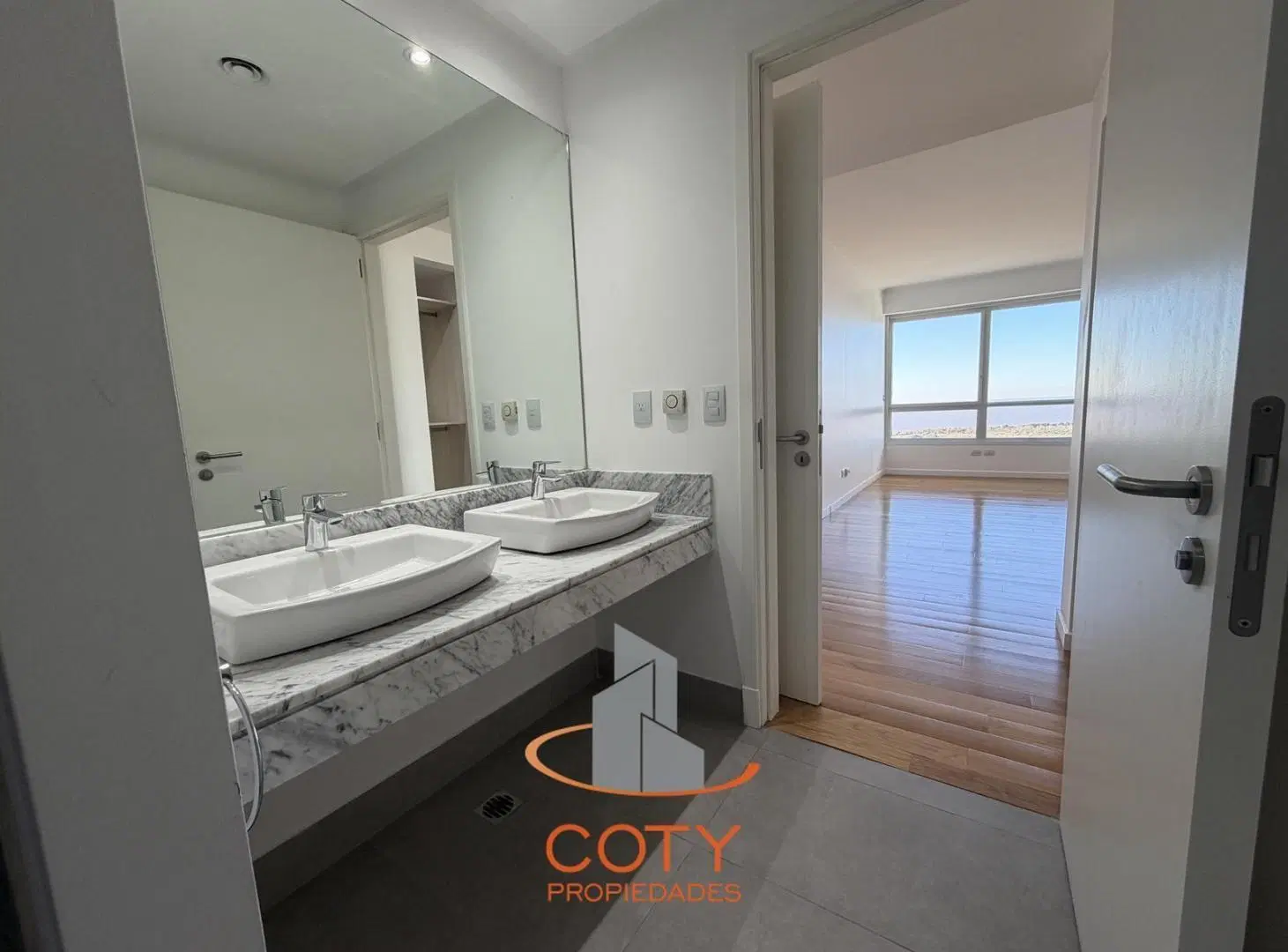 Puerto Madero, Renoir cuatro ambientes venta y alquiler 4