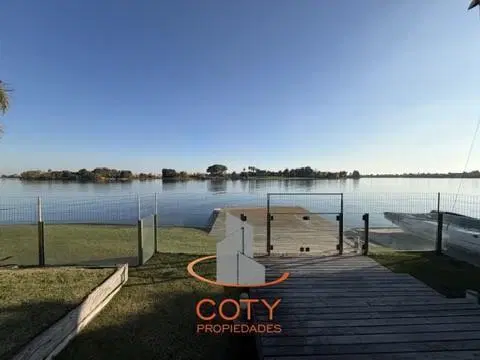 Nordelta Barrio El Golf - Venta casa espectacular al lago central 4