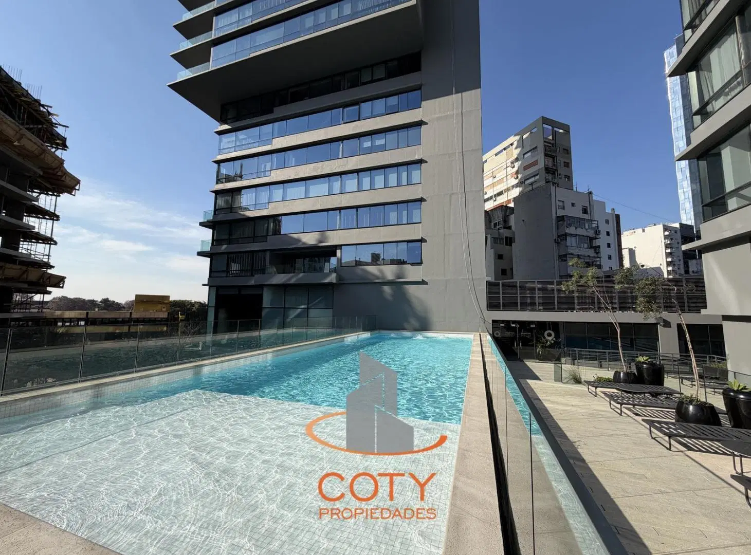 Nuñez, Quantum Bellini - Torre Libertador. Alquiler departamento cuatro ambientes más dependencia 5
