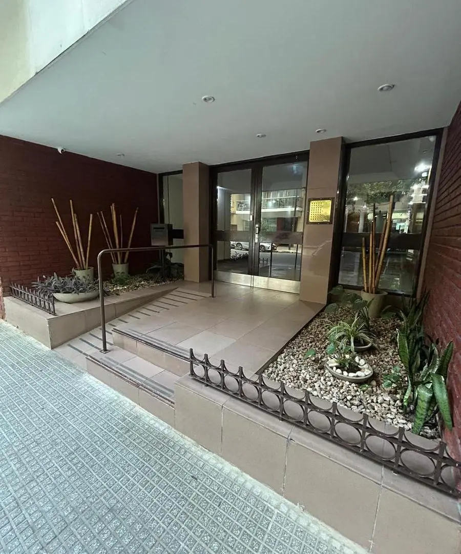 Oportunidad en Villa Crespo – 4 Ambientes con Cochera Cubierta – Muy Luminoso 3