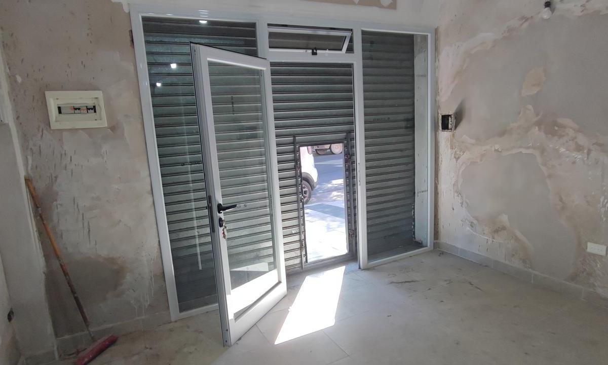 Local en Venta - - San Martín 3