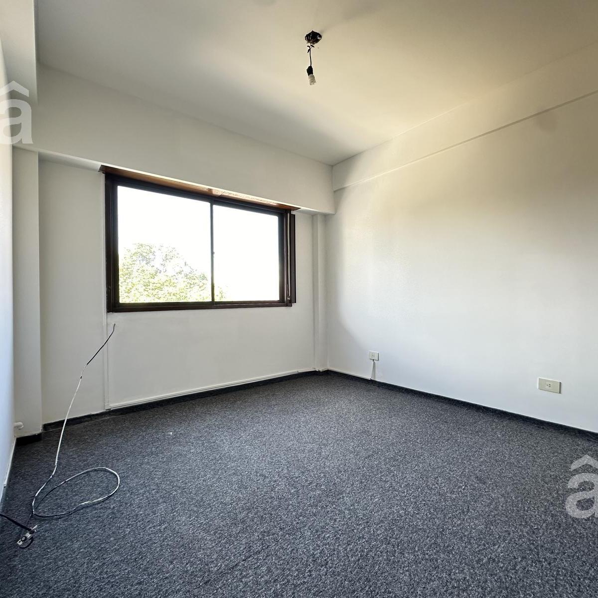 Departamento 2 Ambientes en Venta en San Martín Centro 1