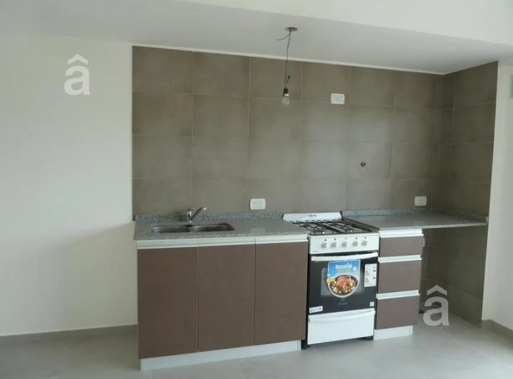 Departamento en Alquiler - Villa Ballester- 2 amb con cochera -Muy Luminoso y Amplio. 5