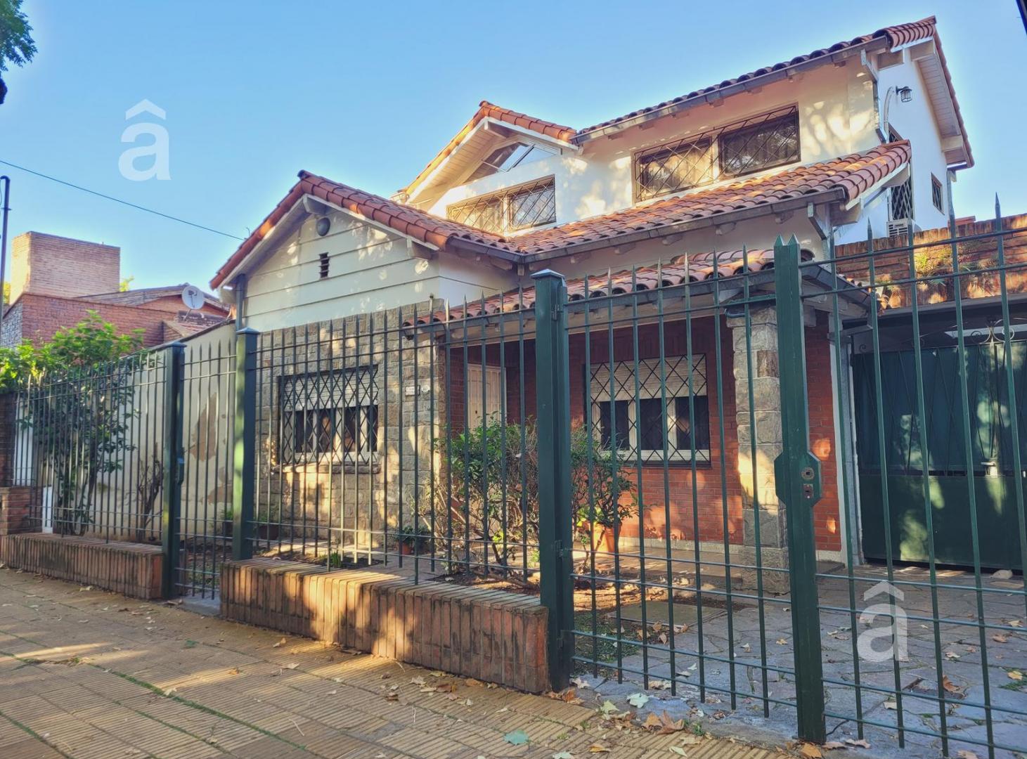 Casa en Venta en Villa Ballester - Cuatro Ambientes - lote 15 m x 50 m