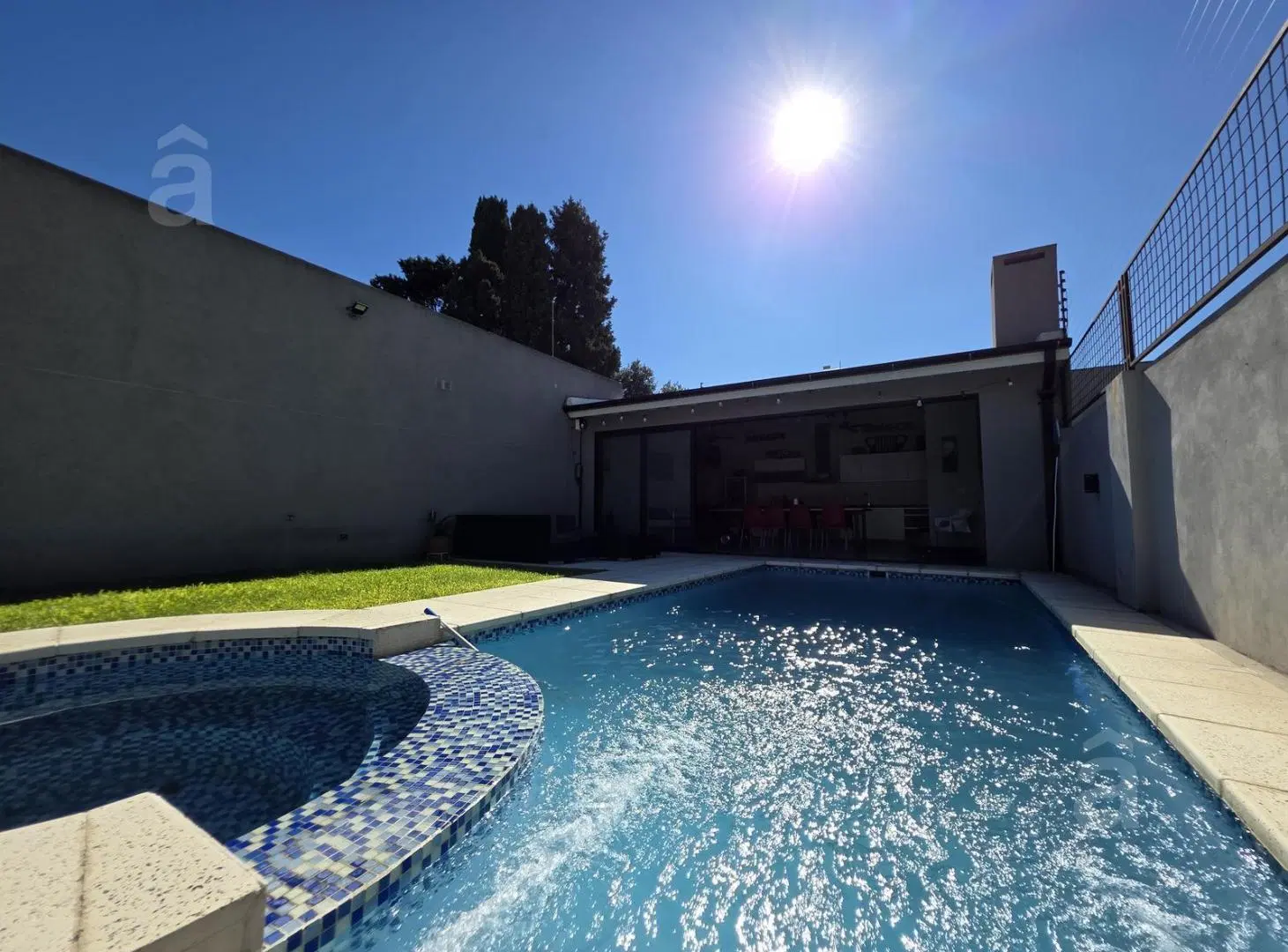 Venta Importante Chalet Zona Hölters! 8 x 55 mts! - Villa Ballester - Cuatro Ambientes. 4