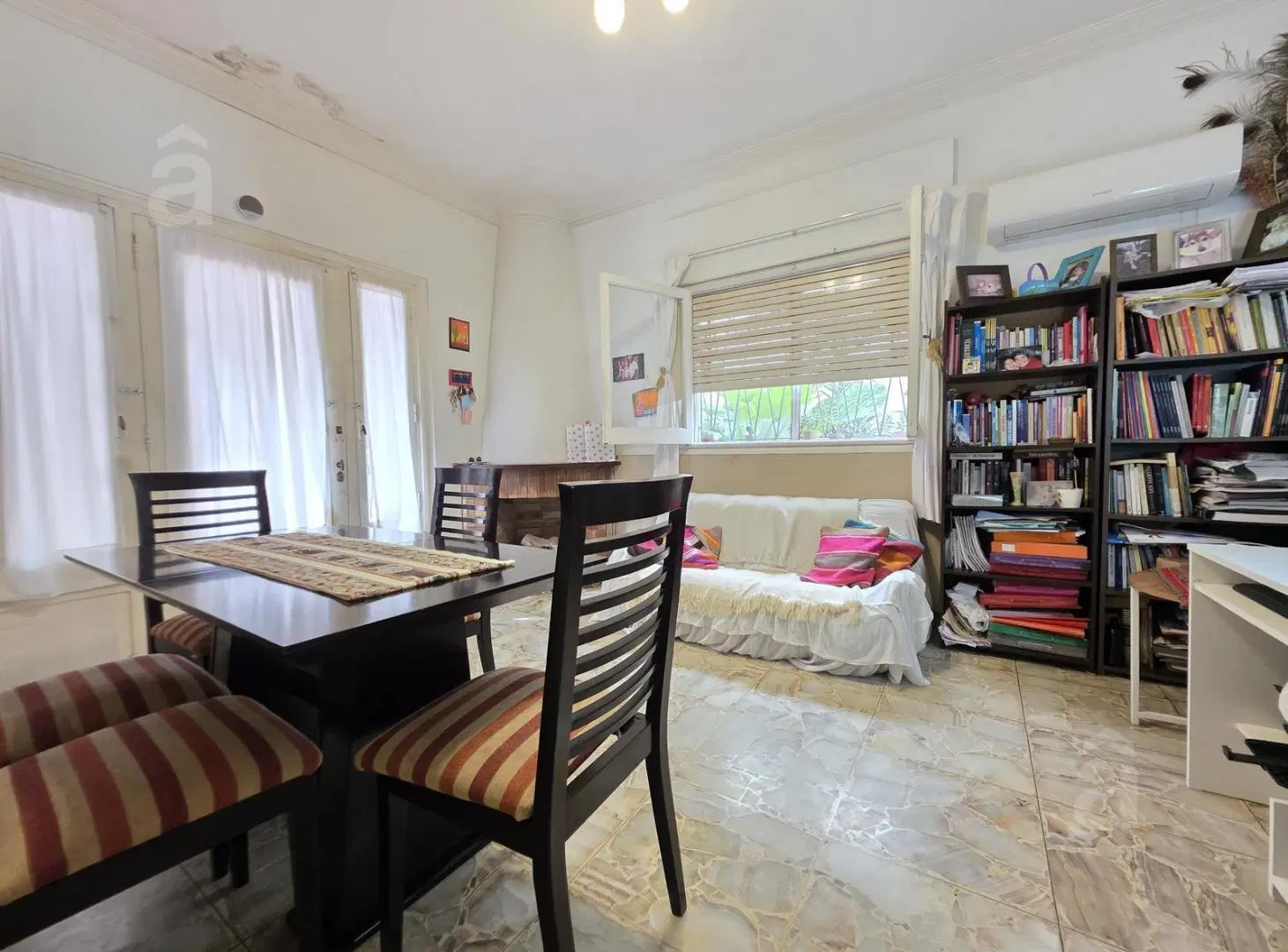 Casa 2 dormitorios en Venta en Chilavert 5