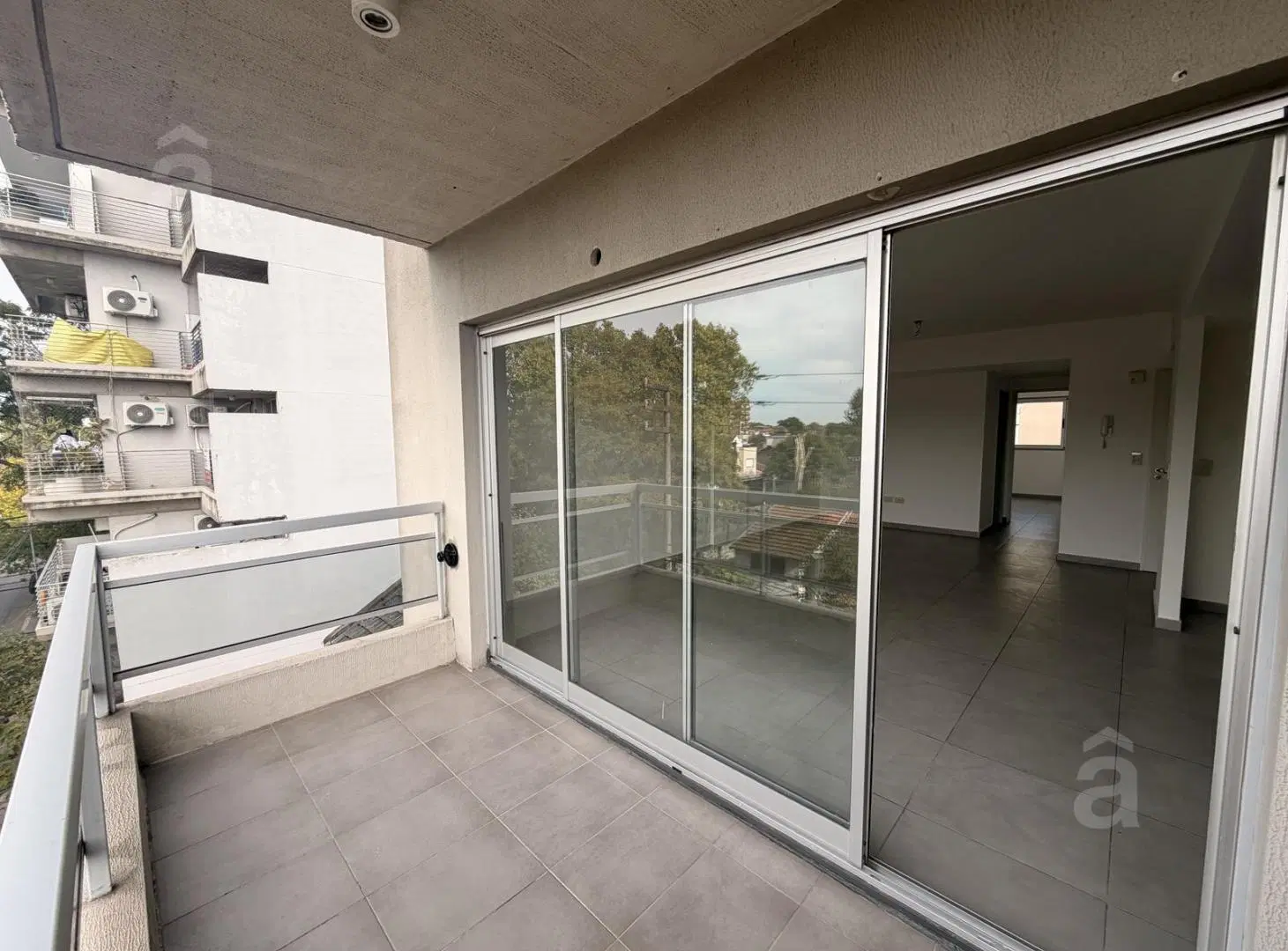 Departamento en Venta en Villa Ballester -Semipiso 2 ambientes con Cochera 5