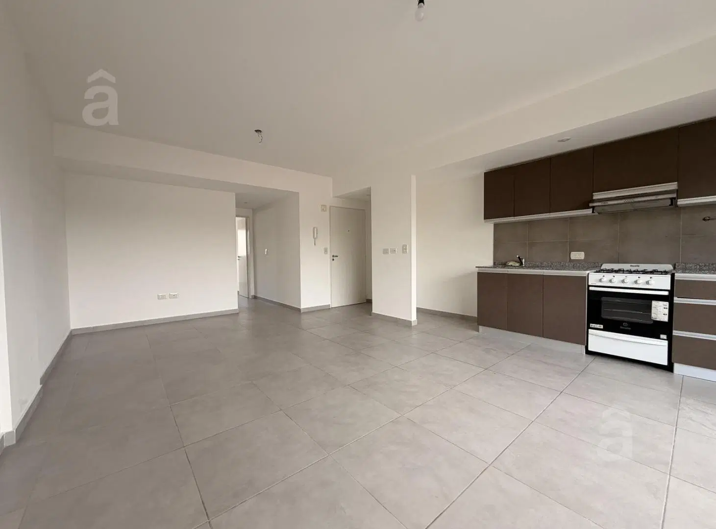 Departamento en Venta en Villa Ballester -Semipiso 2 ambientes con Cochera 2