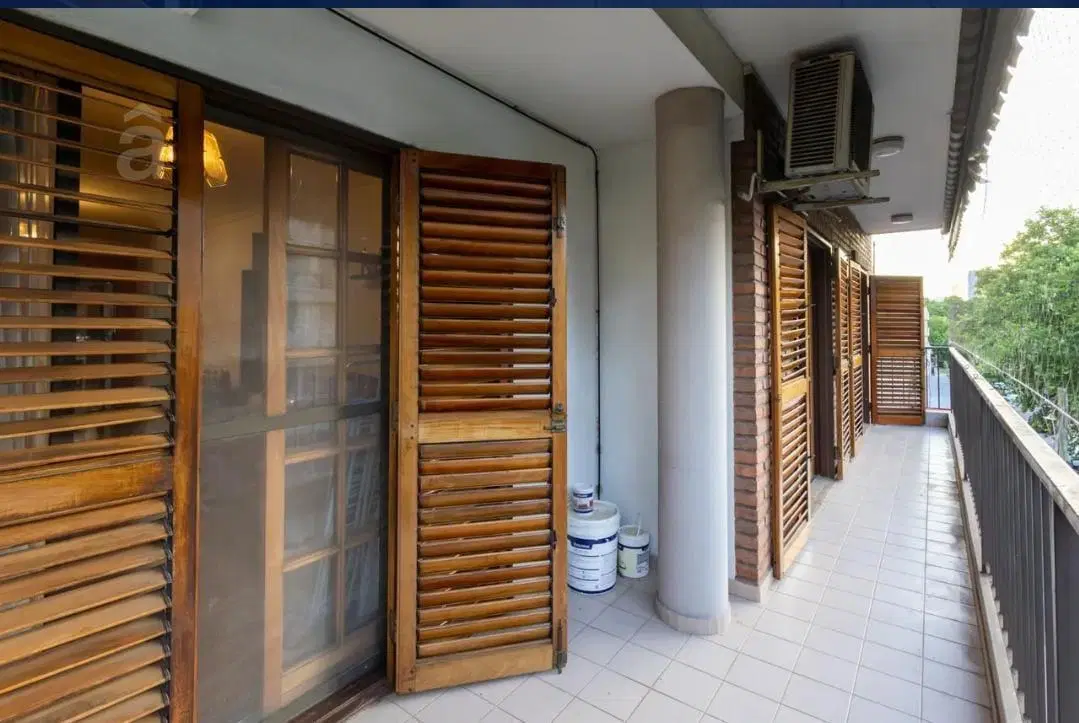 Departamento en Venta en Villa Ballester - 4 ambientes con Cochera - Centro. 3