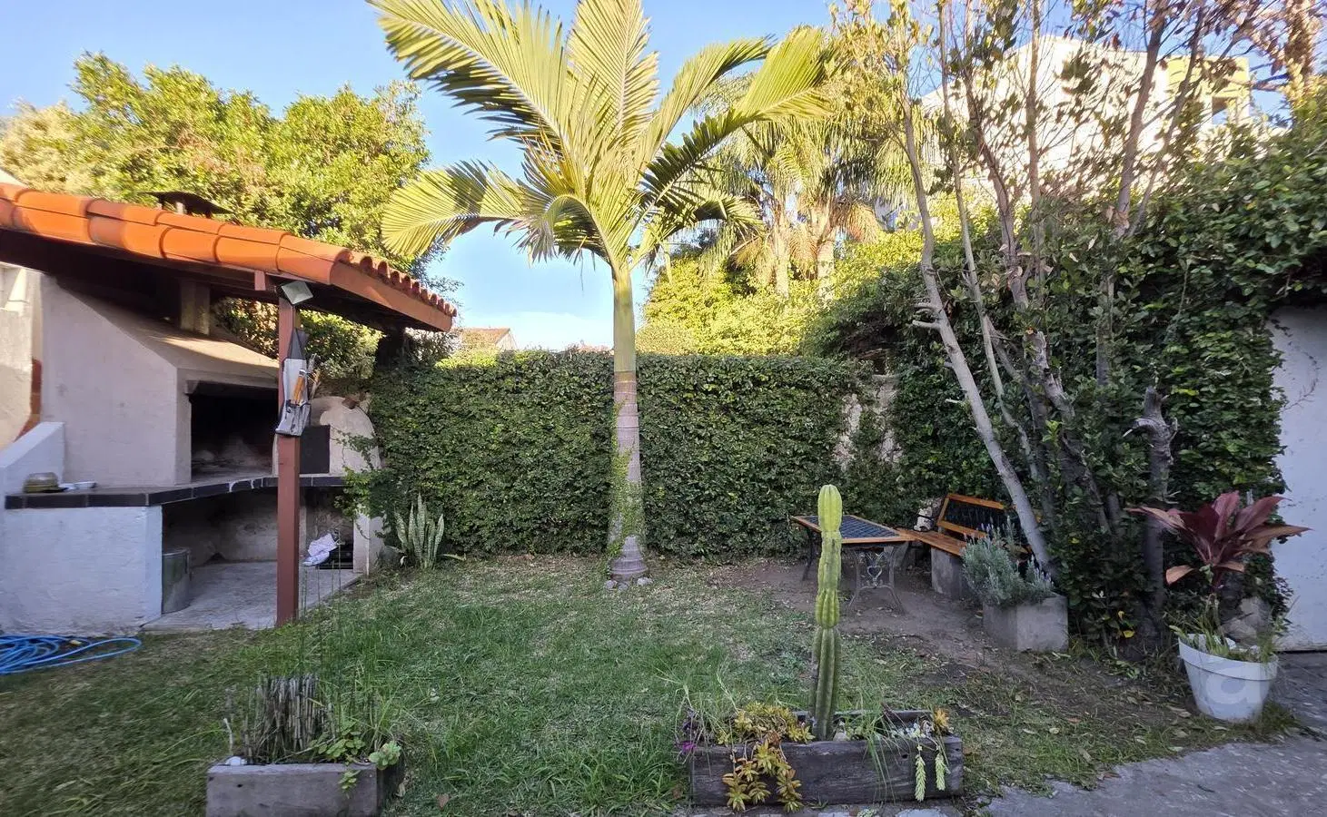 Casa en Villa Ballester - Venta - Geodesia - Tres Ambientes - Jardín Parrilla. 2