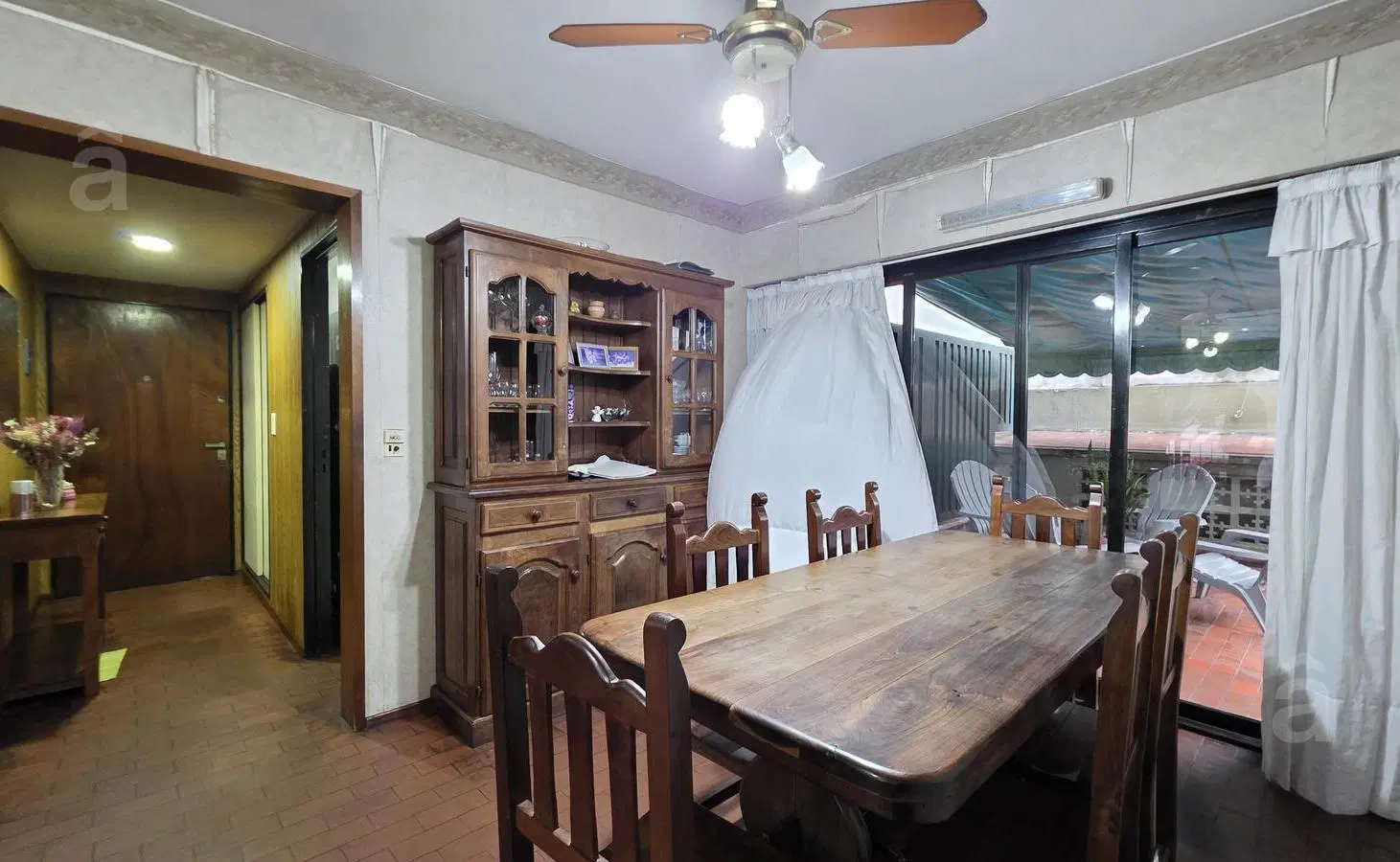 Departamento en Villa Ballester - Venta - Cuatro Ambientes c/ Cochera - Balcón y amplio Patio 4