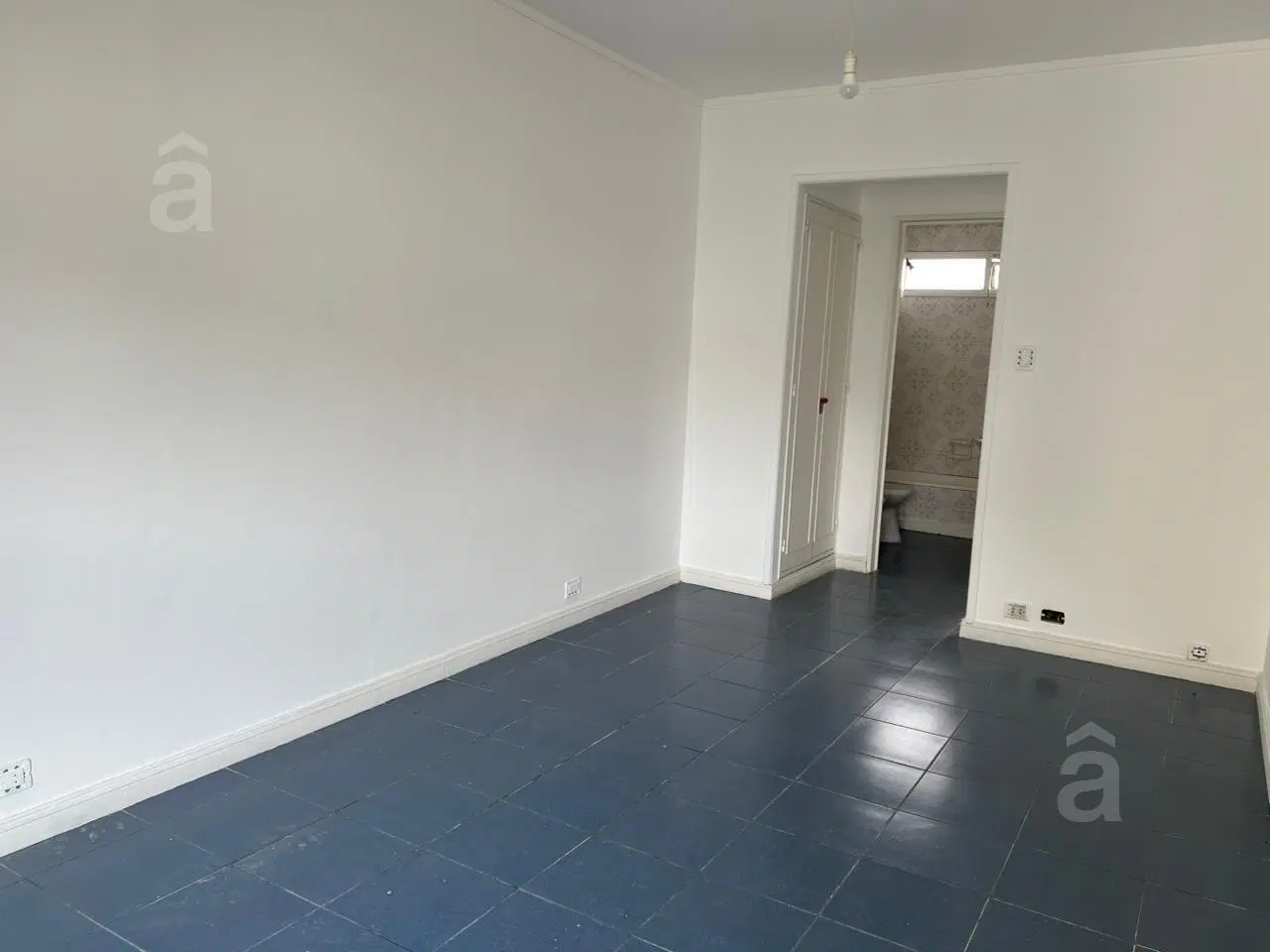 Departamento en Venta -Villa Ballester - 2 Ambientes - Amplio- 3er piso por escalera 5