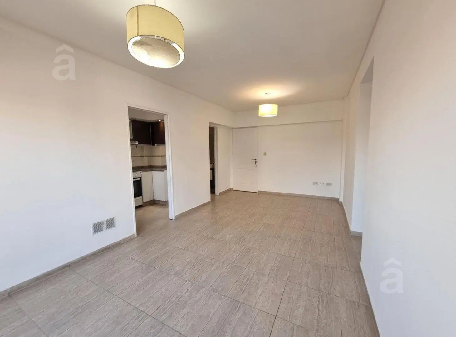 Departamento en Alquiler en Villa Ballester - Tres Ambientes - Muy Luminoso 8