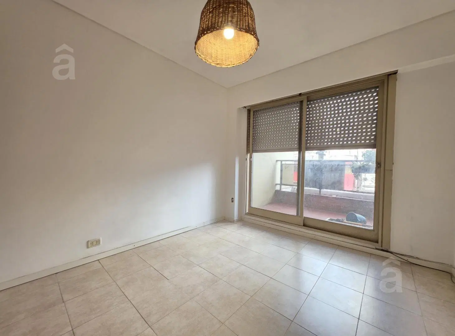 Departamento Dos Ambientes - Venta - Villa Ballester - Centrico. 3