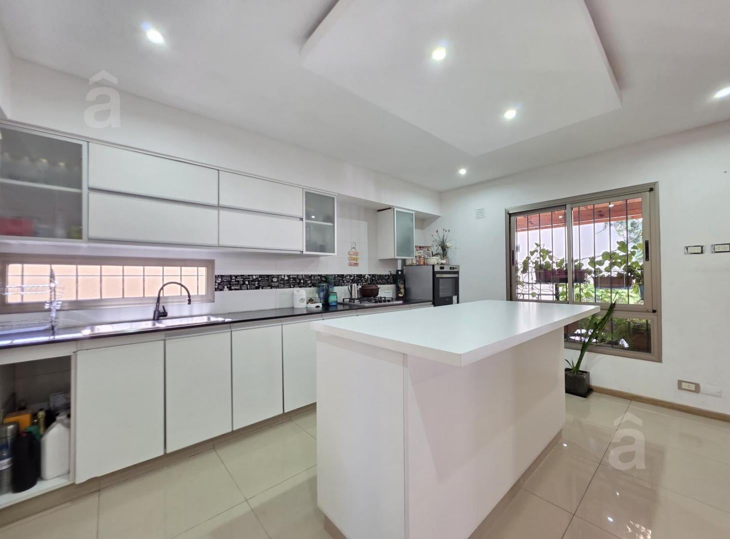 Foto de Casa en alquiler - zona Villa Ballester, imagen 2