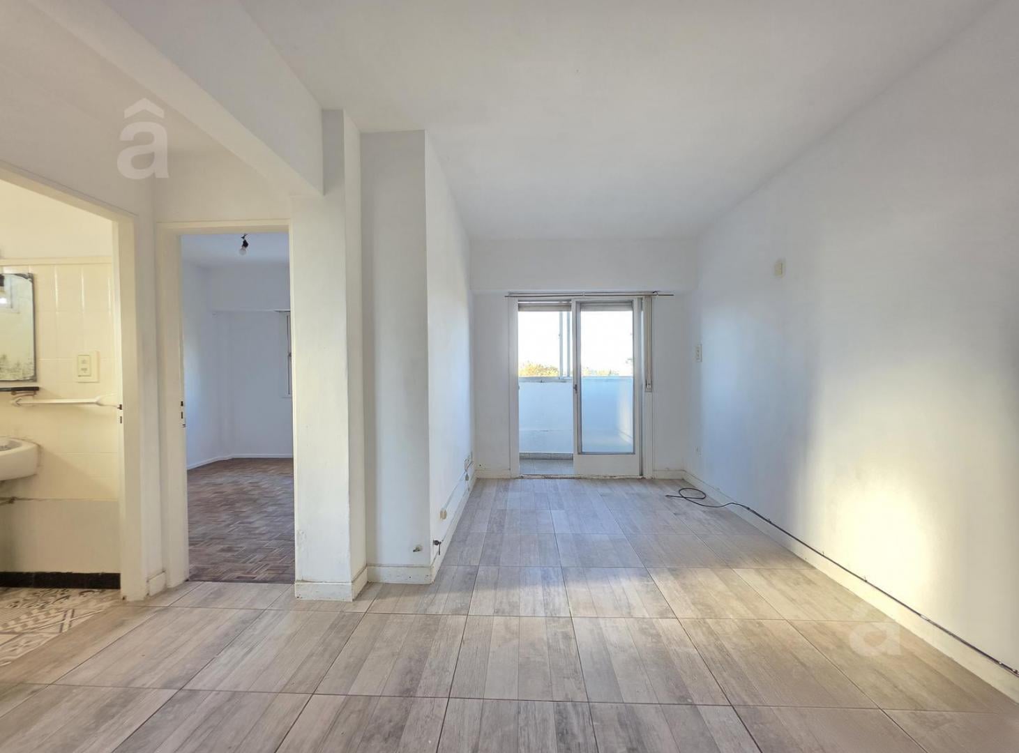 Foto de Departamento en Villa Ballester - Venta - Dos Ambientes - Zona, imagen 3