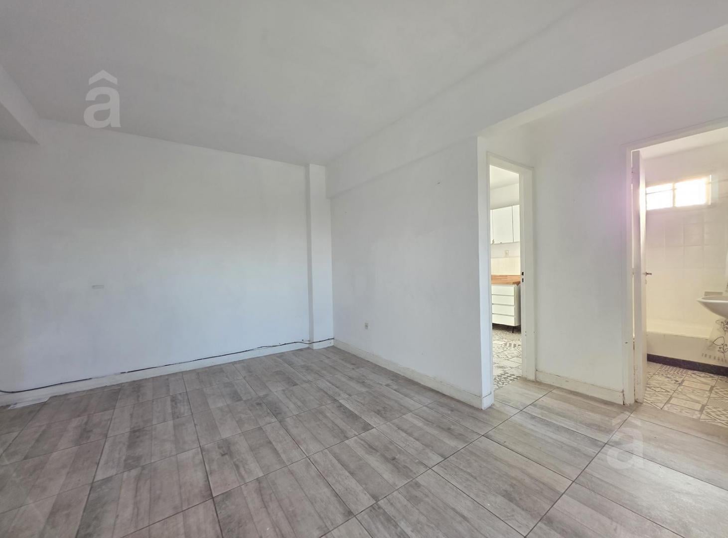 Foto de Departamento en Villa Ballester - Venta - Dos Ambientes - Zona, imagen 5