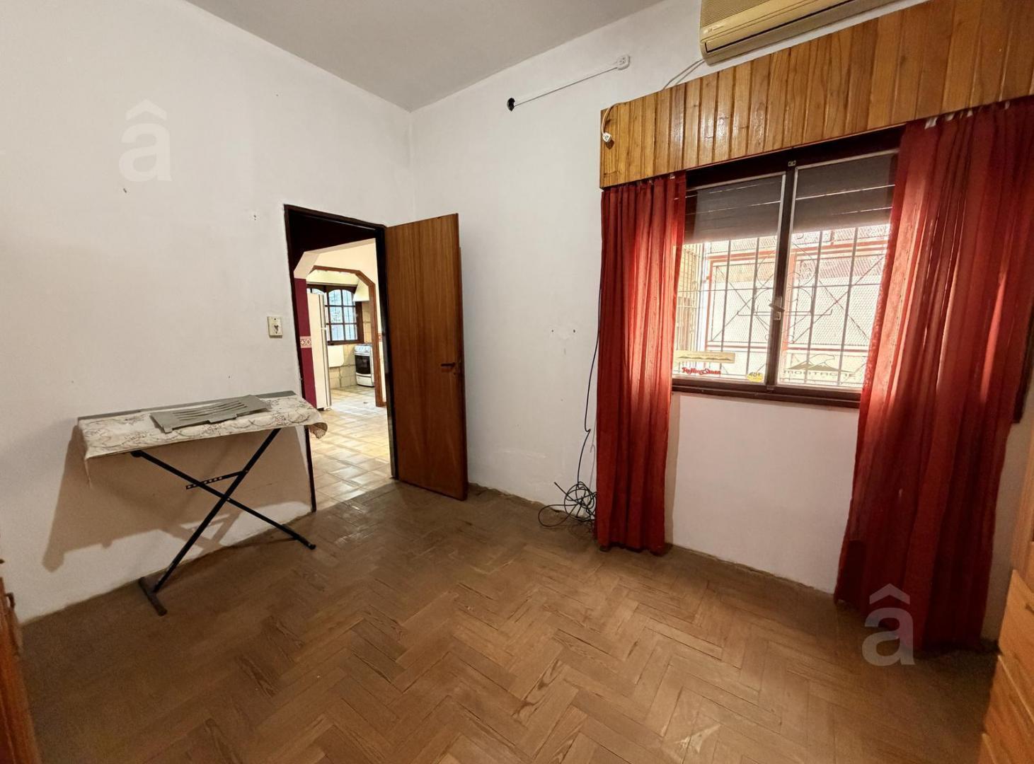Foto de Casa - Villa Ballester - Venta - Tres Ambientes - lote 7.50 mt x 25.48, imagen 2