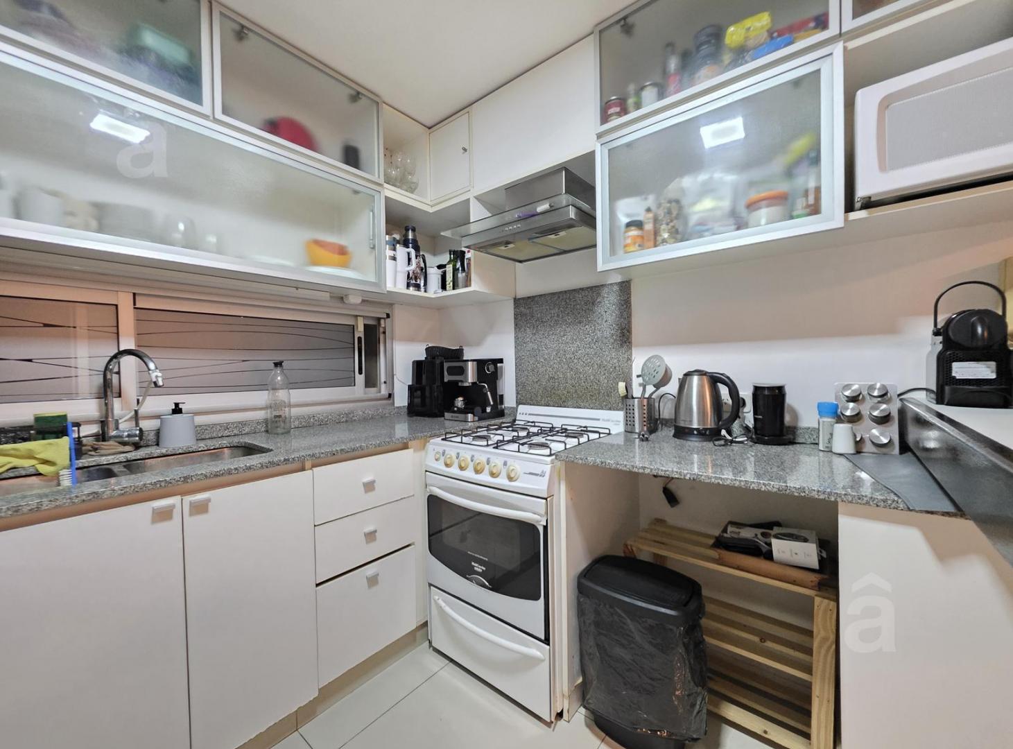 Foto de Departamento 3 ambientes en Duplex con Cochera- Moderno - Villa, imagen 4