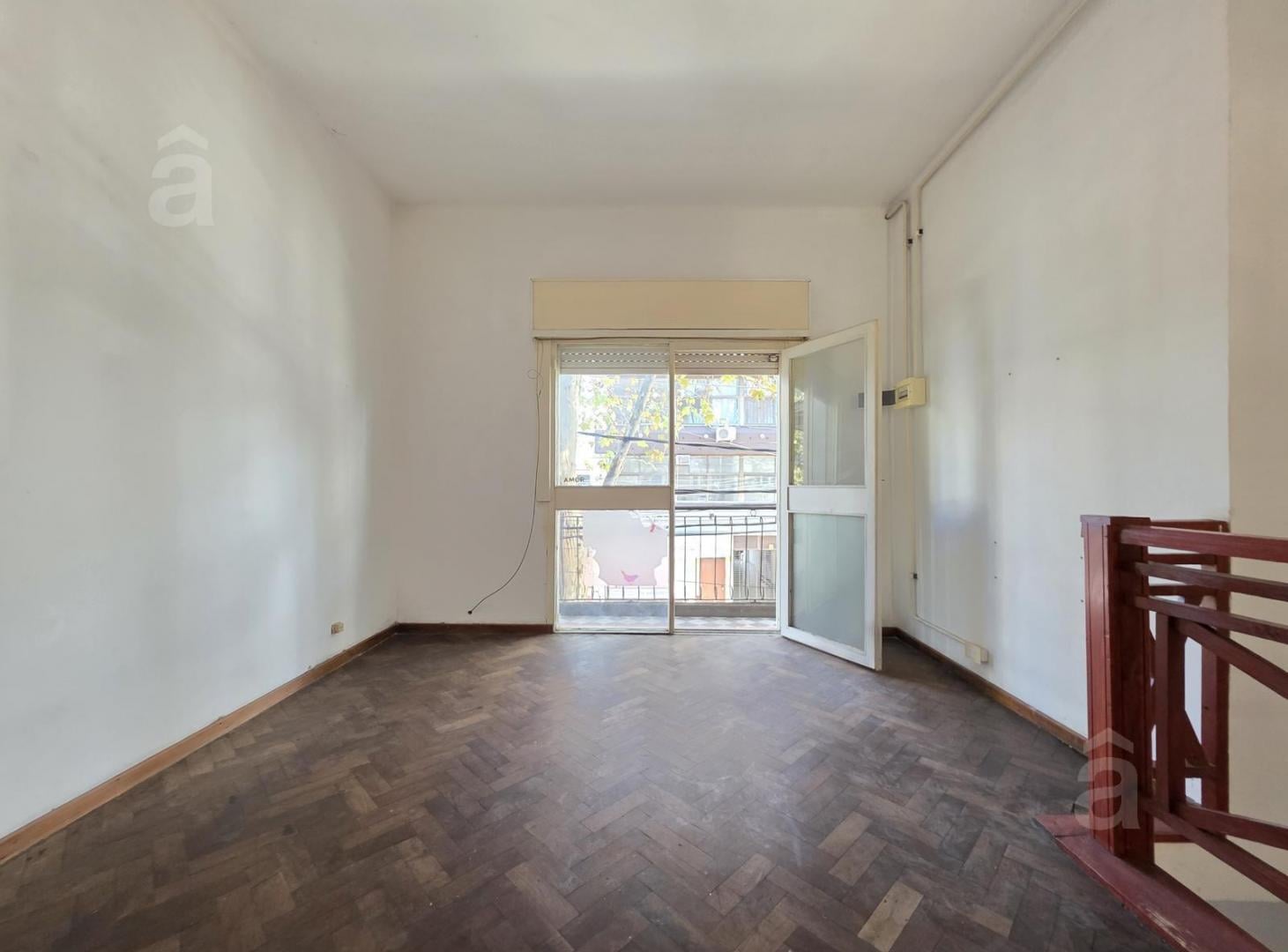 Foto de PH en Villa Ballester - Venta - Dos Ambientes - Terraza propia., imagen 1