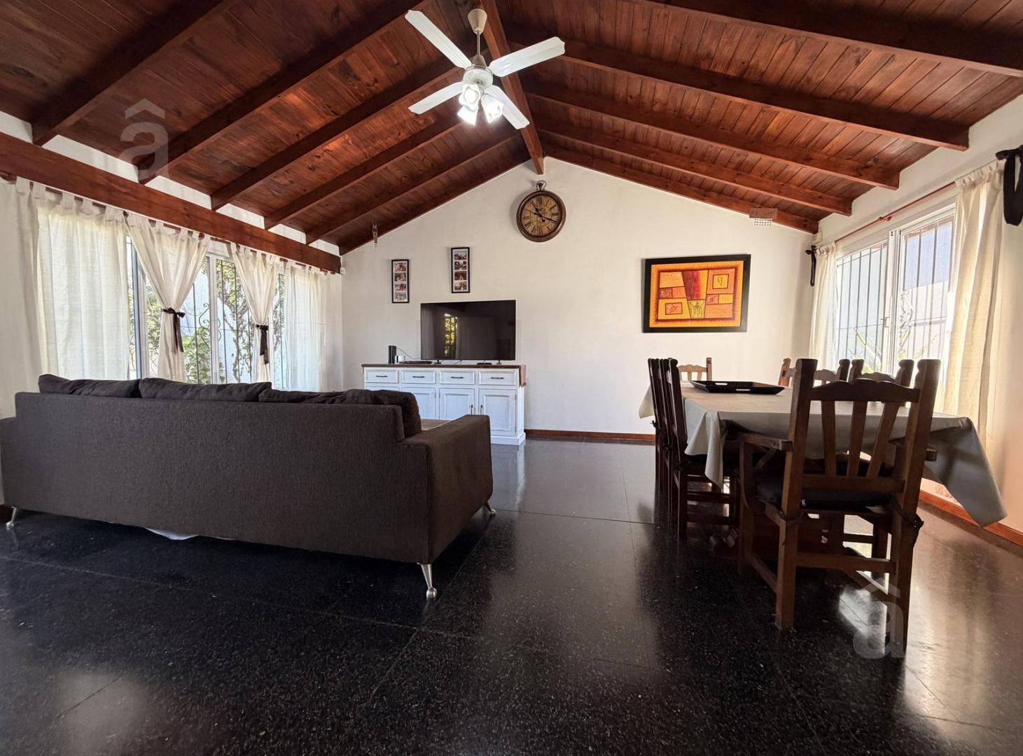 Foto de Casa tres ambientes - Venta - José Leon Suarez - Lote 8.66 mts x 32 mts., imagen 4