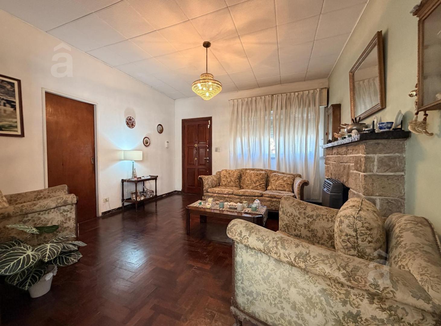 Foto de Casa en Venta en Villa Ballester - 4 ambientes - Excelente ubicación, imagen 3