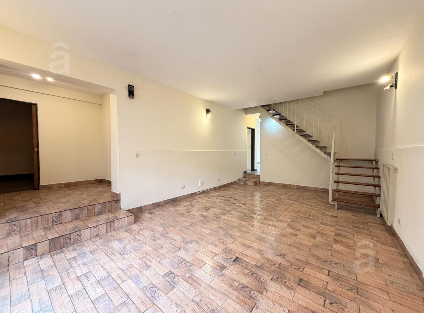Foto de Casa Villa Ballester - Venta - Tres Dormitorios escritorio. Gge 2, imagen 2
