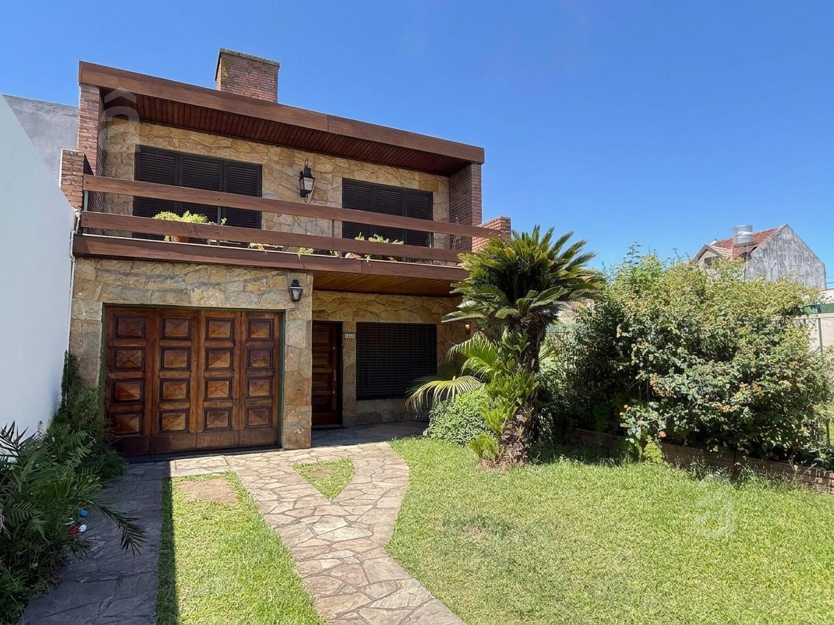 Foto de Casa en Venta en Villa Ballester - Zona Hölters - 4 Dormitorios - Lote, imagen 1