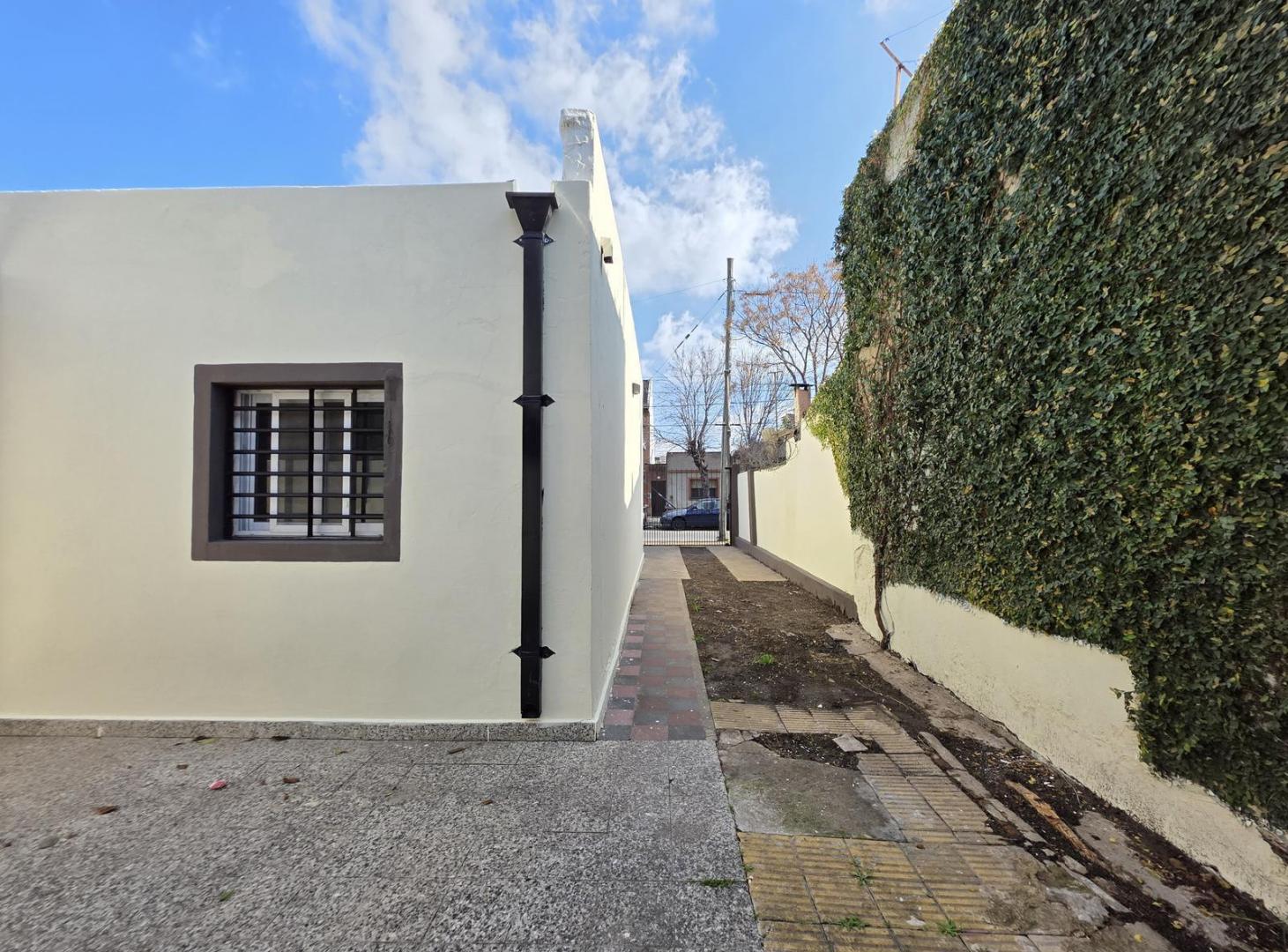 Foto de Casa en Venta en Villa Ballester - Tres Ambientes - Lote Propio, imagen 4