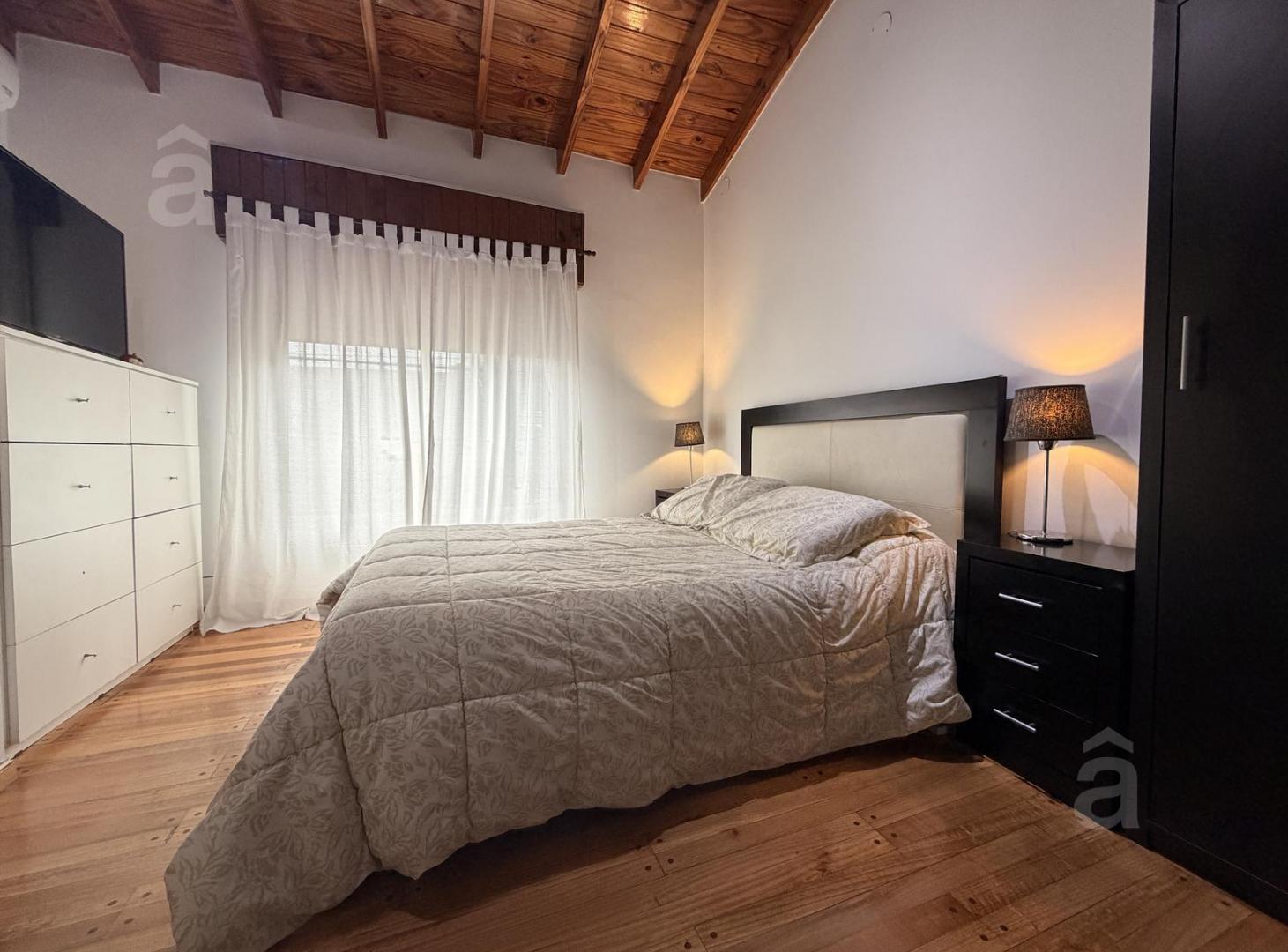 Foto de PH - Villa Ballester - Venta - Cuatro Ambientes - Próximo a calle, imagen 3