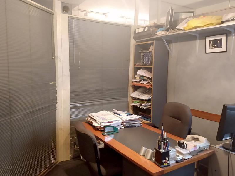 Foto de Funcional oficina en zona Tribunales, imagen 2