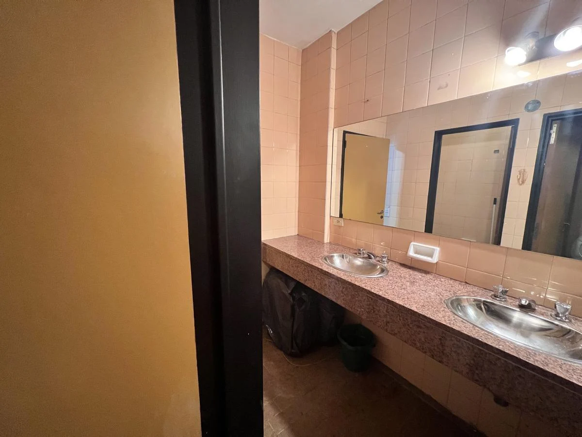 Venta Oficina en El Centro de Buenos Aires 4