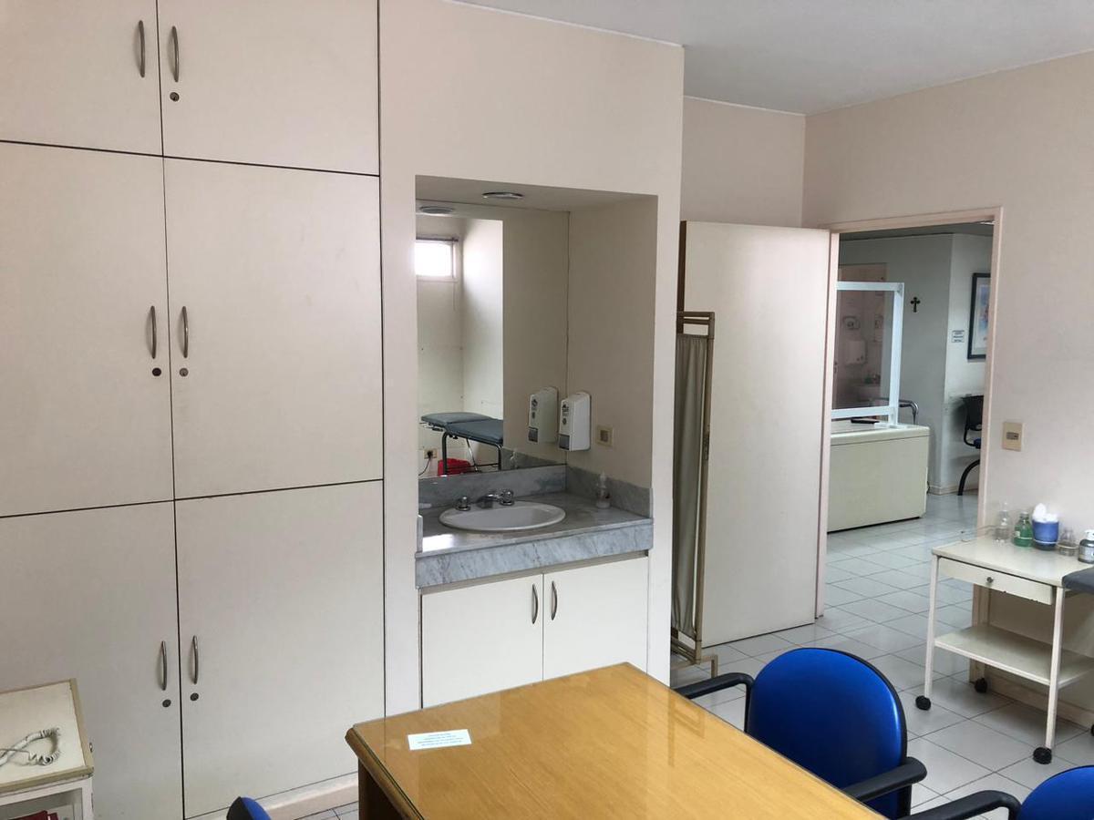 Departamento Apto Profesional en Recoleta. 5 Ambientes 4