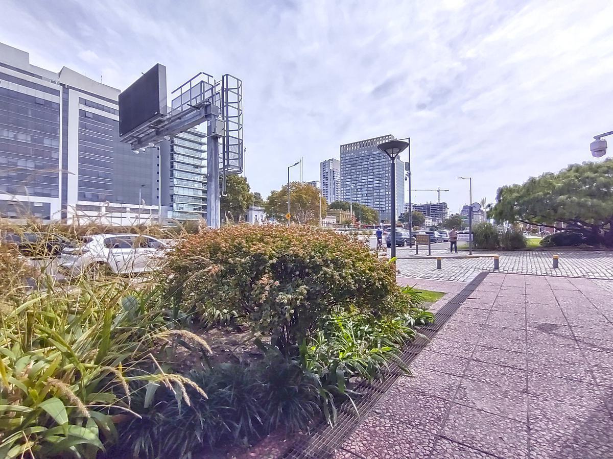 Oficina en Venta en Puerto Madero 3