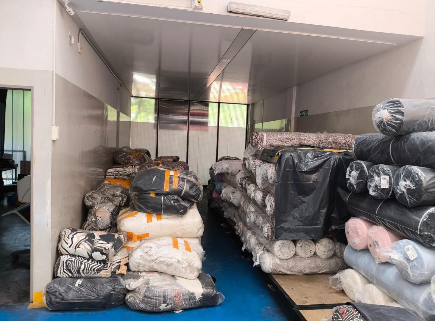 Foto de Depósito en venta en Flores, imagen 3
