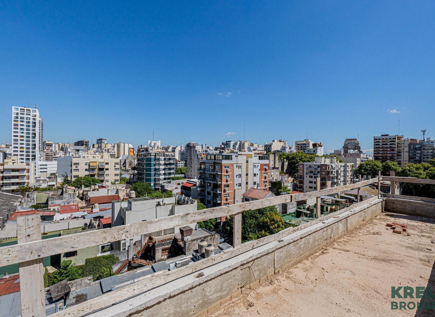 Departamento dúplex de 4 ambientes con dos terrazas en Venta en Almagro