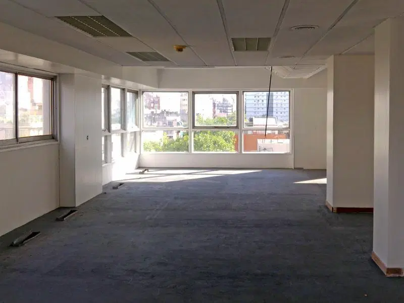 AMPLIO PISO DE OFICINAS EN NUÑEZ 4