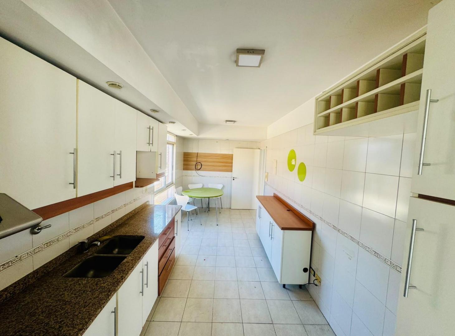 Foto de Departamento de 4 ambientes en Almagro con cochera fija, imagen 5