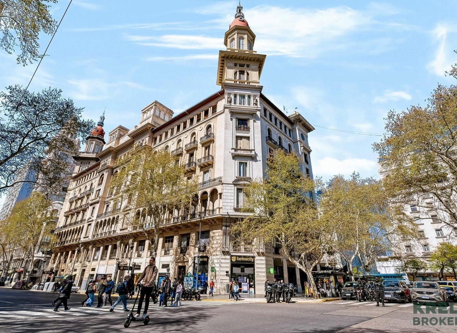Foto de Edificio La Inmobiliaria - Impecable y renovado semipiso, imagen 1