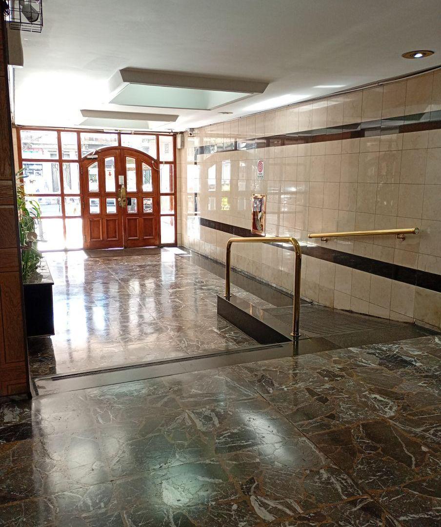 Foto de 3 ambientes con dependencia y balcón en venta – Av. San Juan 2190 – San, imagen 5