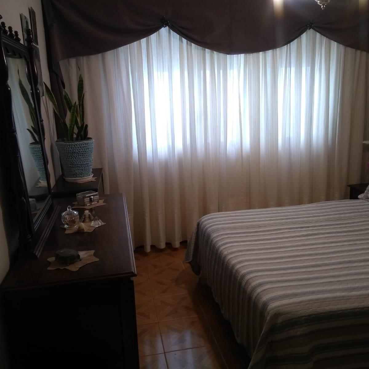 Casa en Venta:barrio San Carlos a m. de Av J. B. Justo. 4